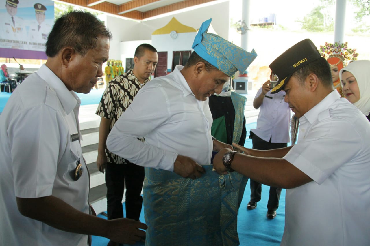 Gubsu Ajak Masyarakat Labusel Manfaatkan Potensi untuk Membangun Sumut   